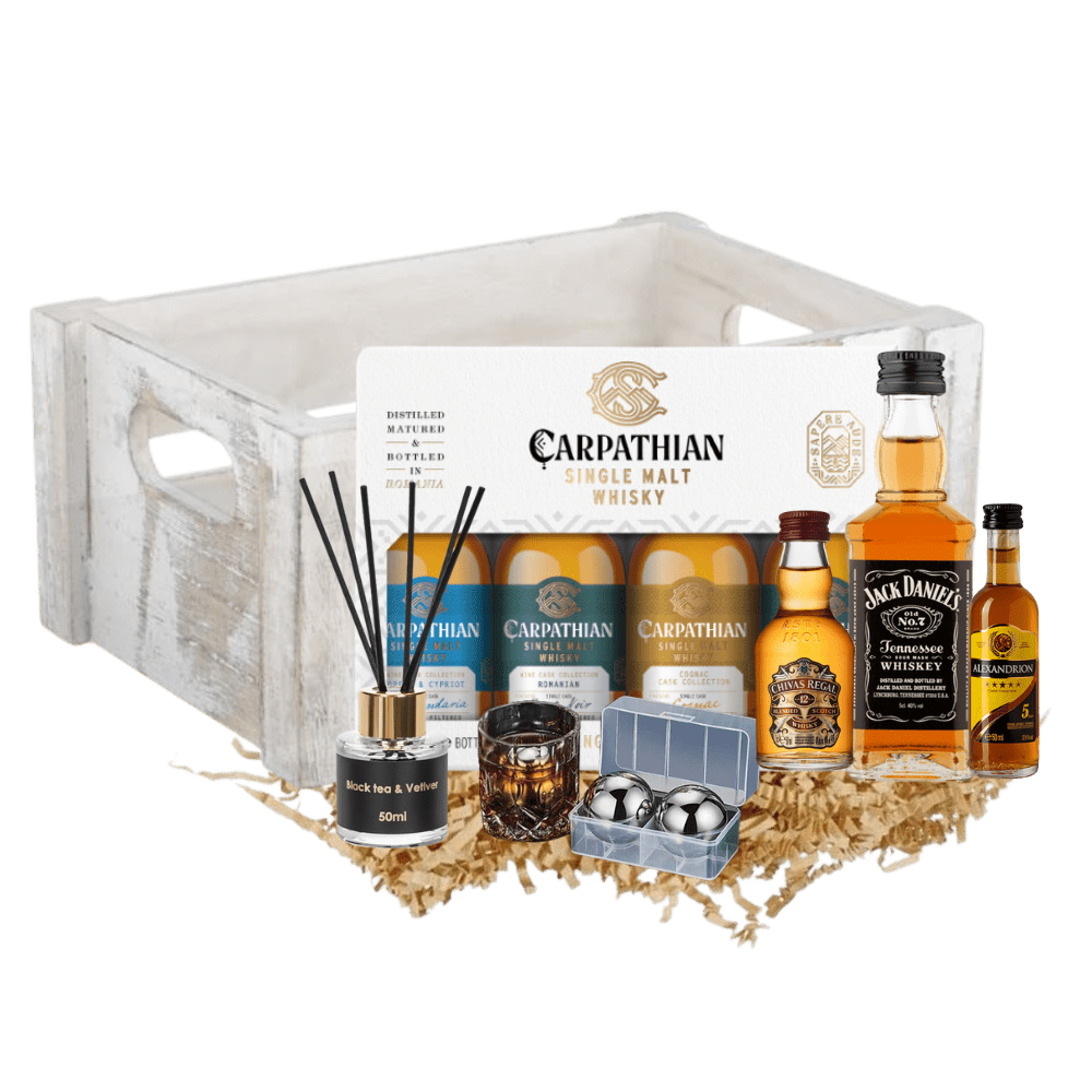 Set cadou premium pentru bărbați cu băuturi fine și accesorii